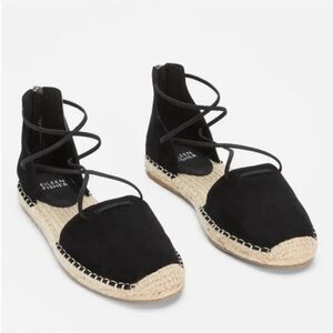 Eileen Fisher Flat Sandal 8 Lace Up Espadrille Vacation Beach Vacation Black